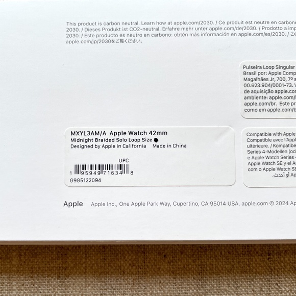 Apple Watch Braided Solo Loop Band (42mm - Midnight - 7) - Picture 8 of 10